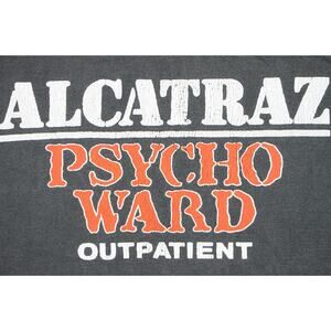 Alcatraz Psycho Ward Patient Tee T Shirt L